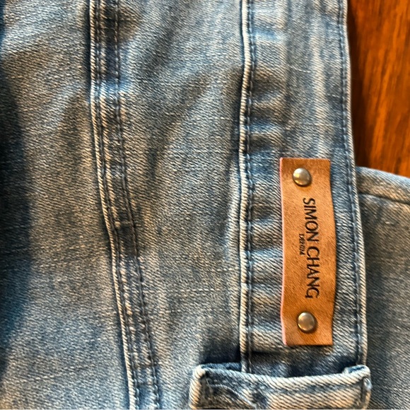 Simon Chang Denim Jeans - Picture 4 of 5